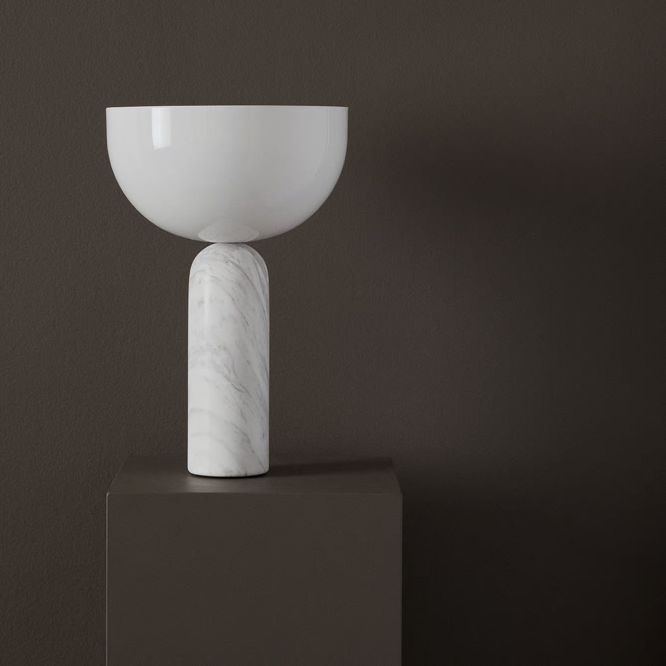 Kizu White Marble Table Lamp