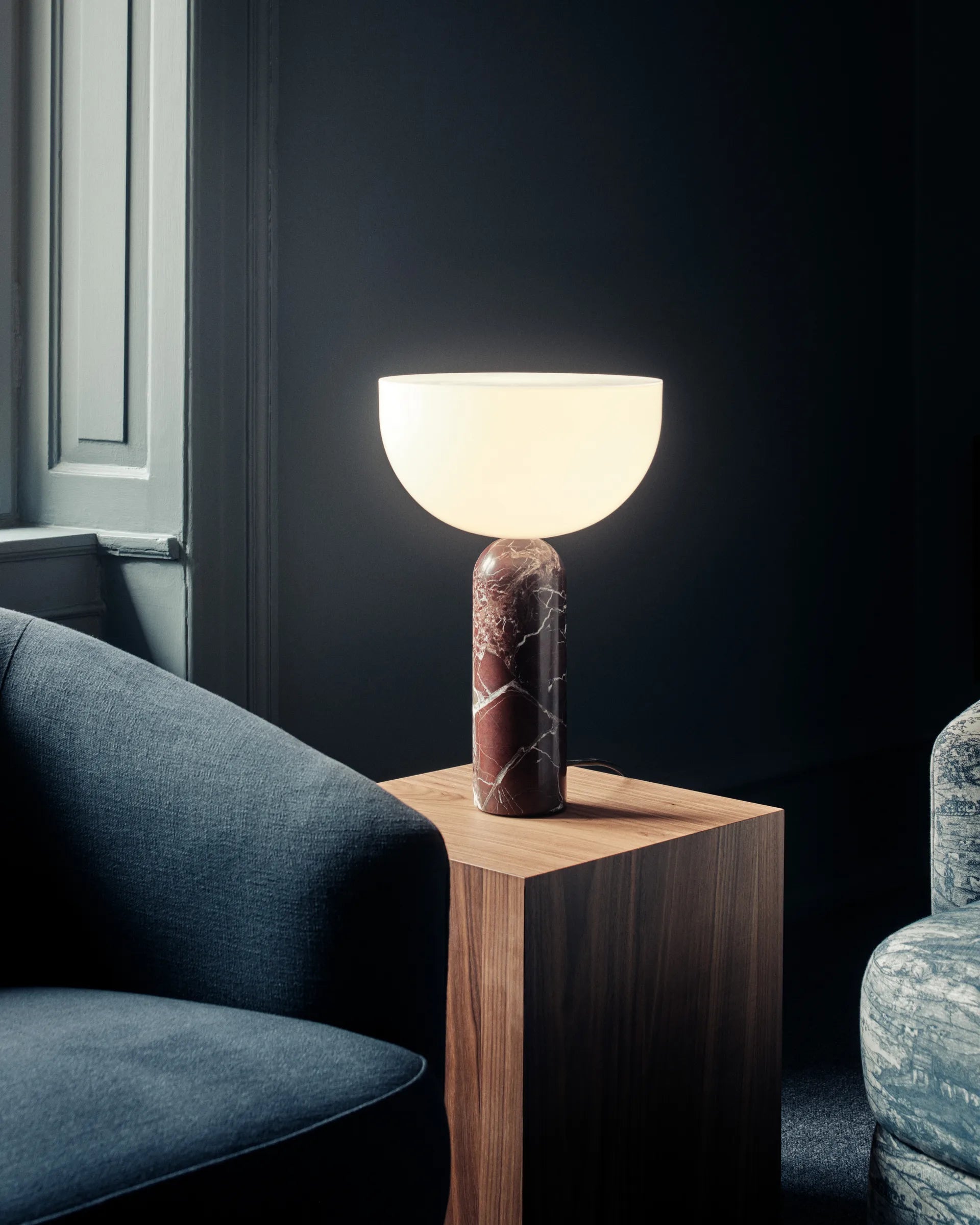 Kizu marble table lamp