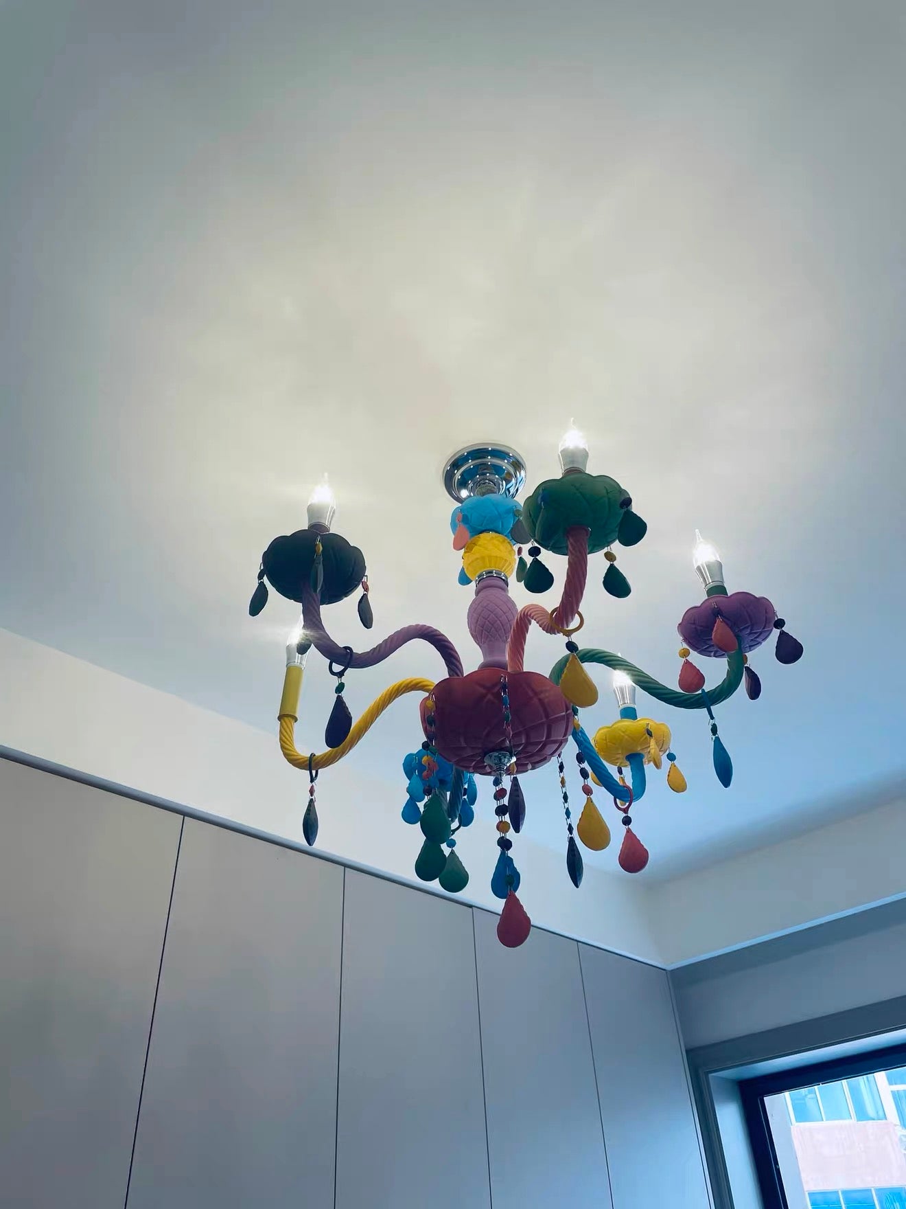 Macaron Color Resin Chandelier