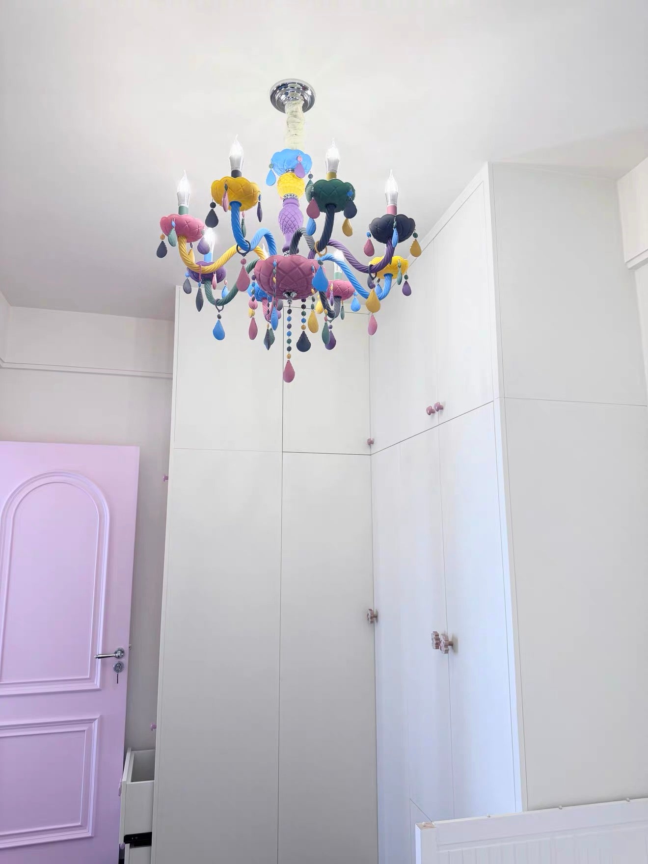 Macaron Color Resin Chandelier