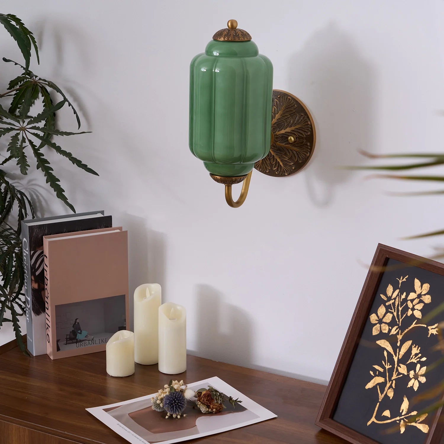 Eloise Glass Wall Lamp