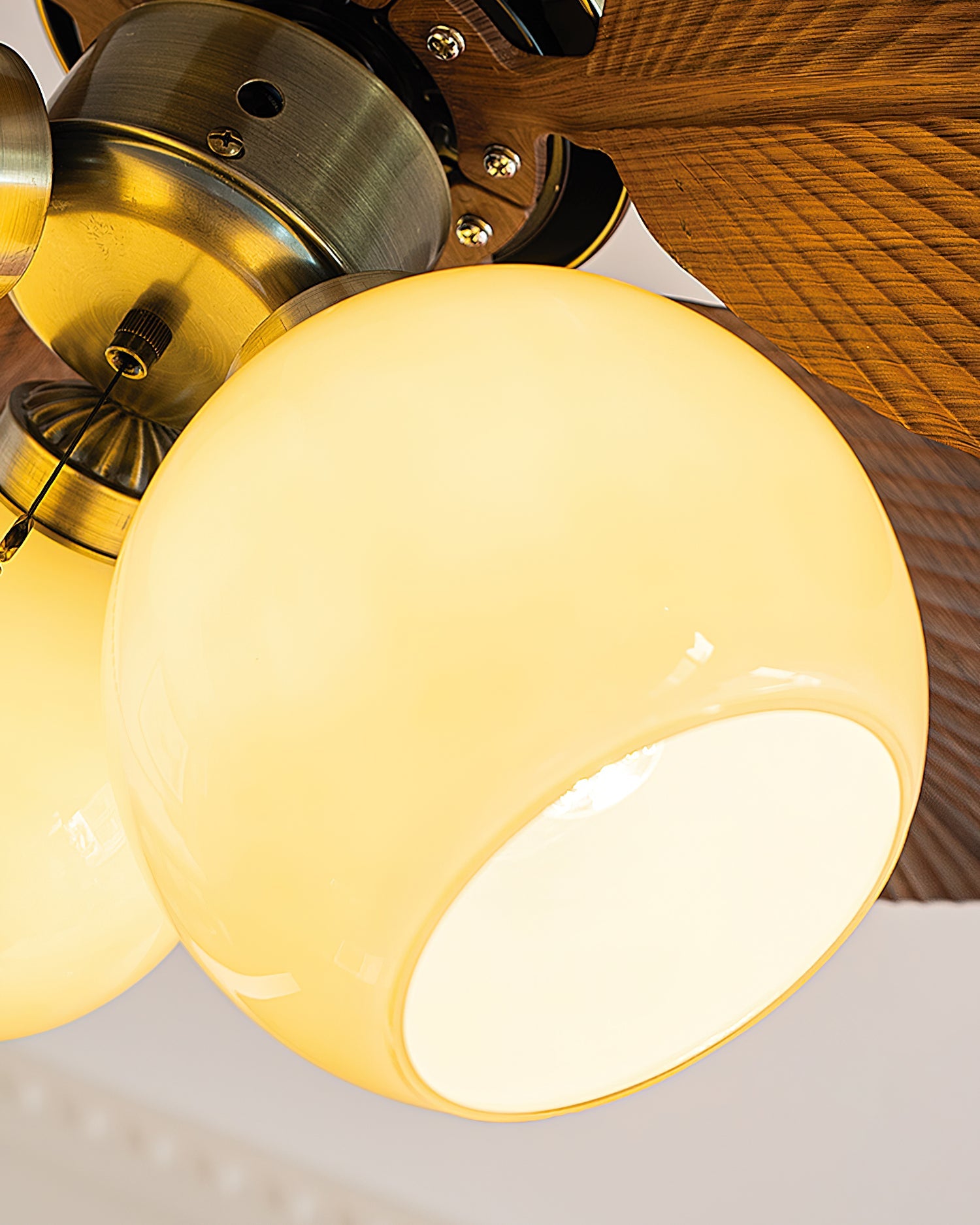 Vintage Luxury Ceiling Fan Light