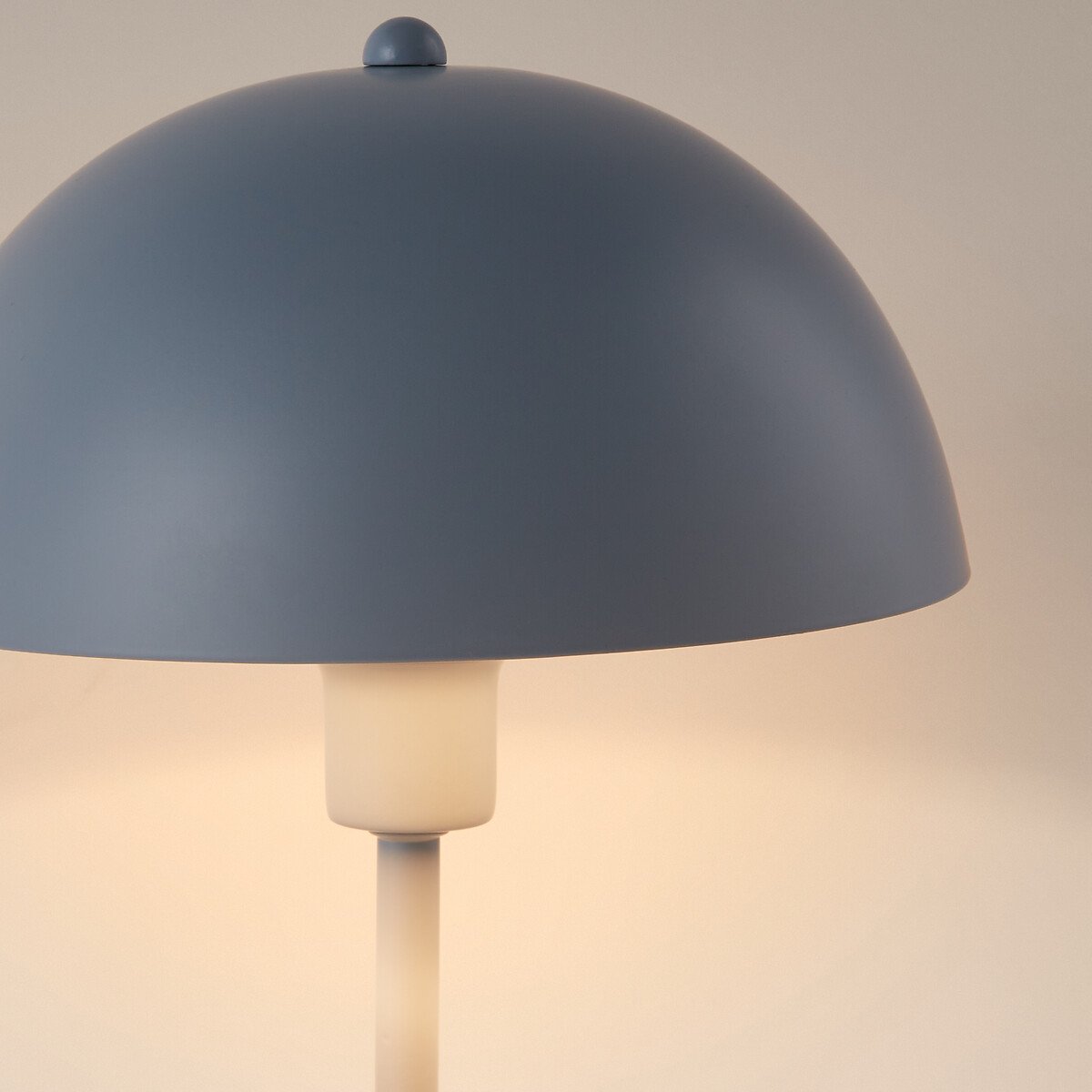 Metal mushroom table lamp, pink/blue/green